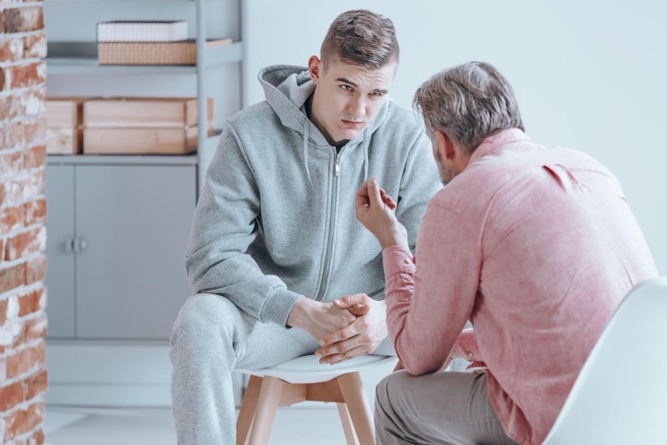 Father talks to son about his cocaine use